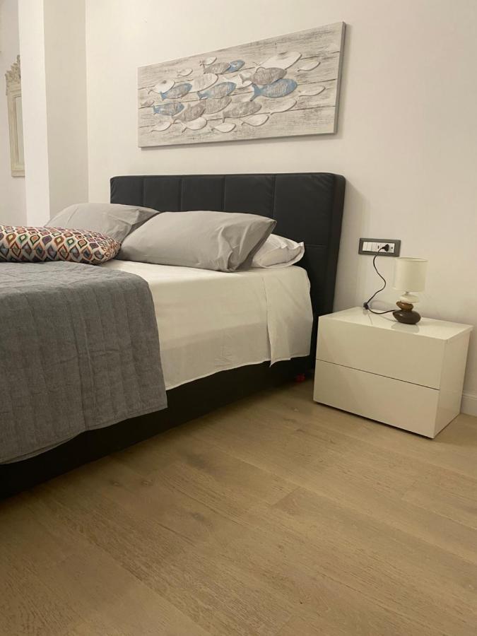 Delle Palme Rooms Elegante Monolocale In Centro 巴勒莫 外观 照片