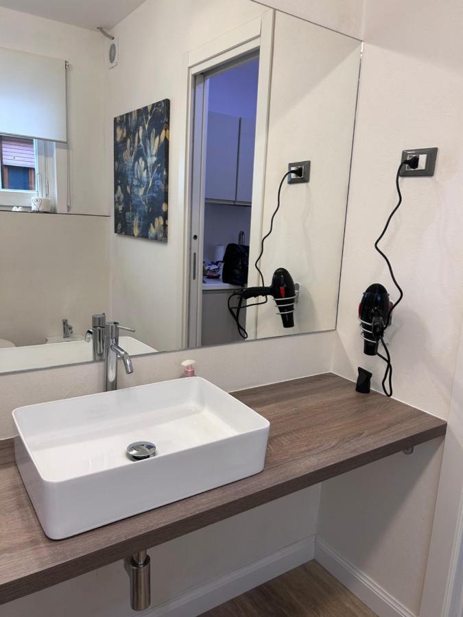 Delle Palme Rooms Elegante Monolocale In Centro 巴勒莫 外观 照片