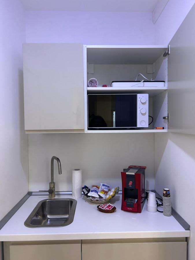 Delle Palme Rooms Elegante Monolocale In Centro 巴勒莫 外观 照片
